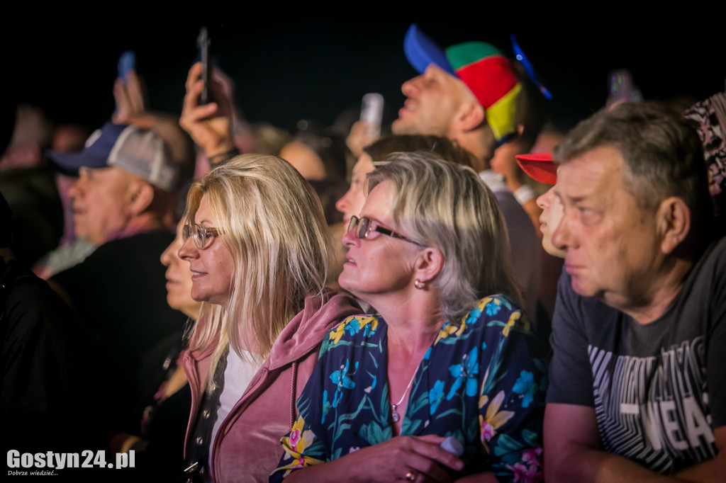 Występ zespołów Maanam Tribute Band oraz Beata i Bajm w Poniecu