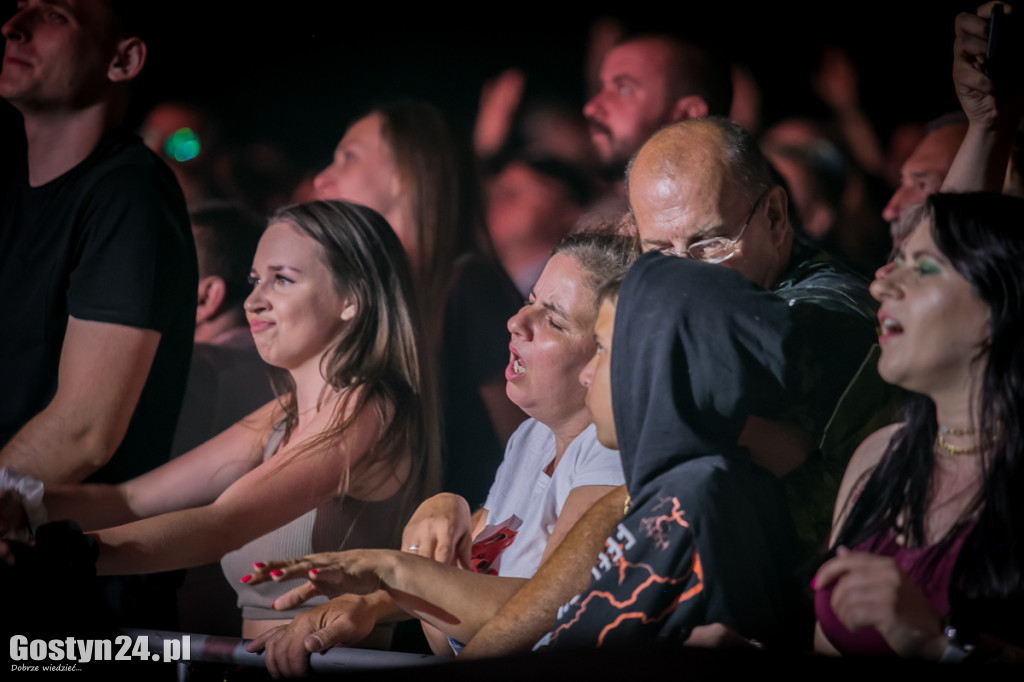 Występ zespołów Maanam Tribute Band oraz Beata i Bajm w Poniecu