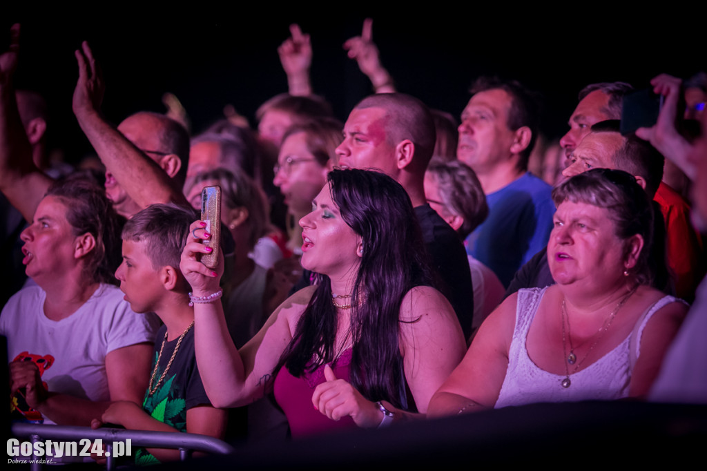 Występ zespołów Maanam Tribute Band oraz Beata i Bajm w Poniecu