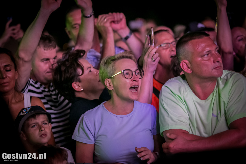 Występ zespołów Maanam Tribute Band oraz Beata i Bajm w Poniecu