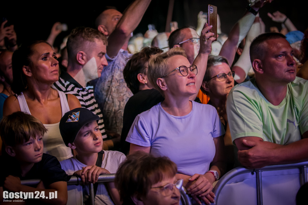 Występ zespołów Maanam Tribute Band oraz Beata i Bajm w Poniecu