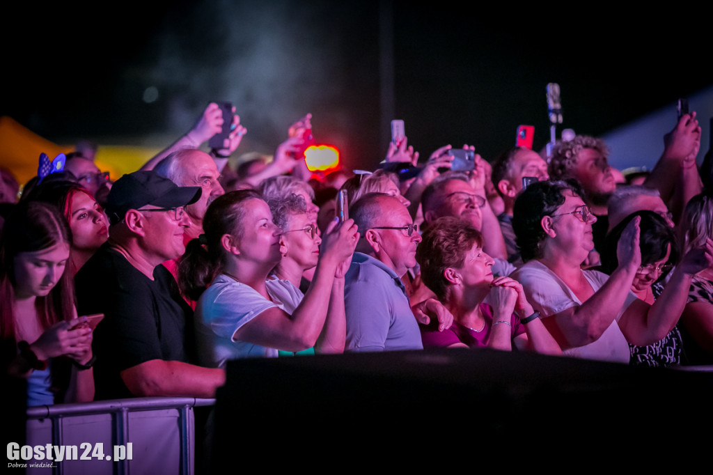 Występ zespołów Maanam Tribute Band oraz Beata i Bajm w Poniecu