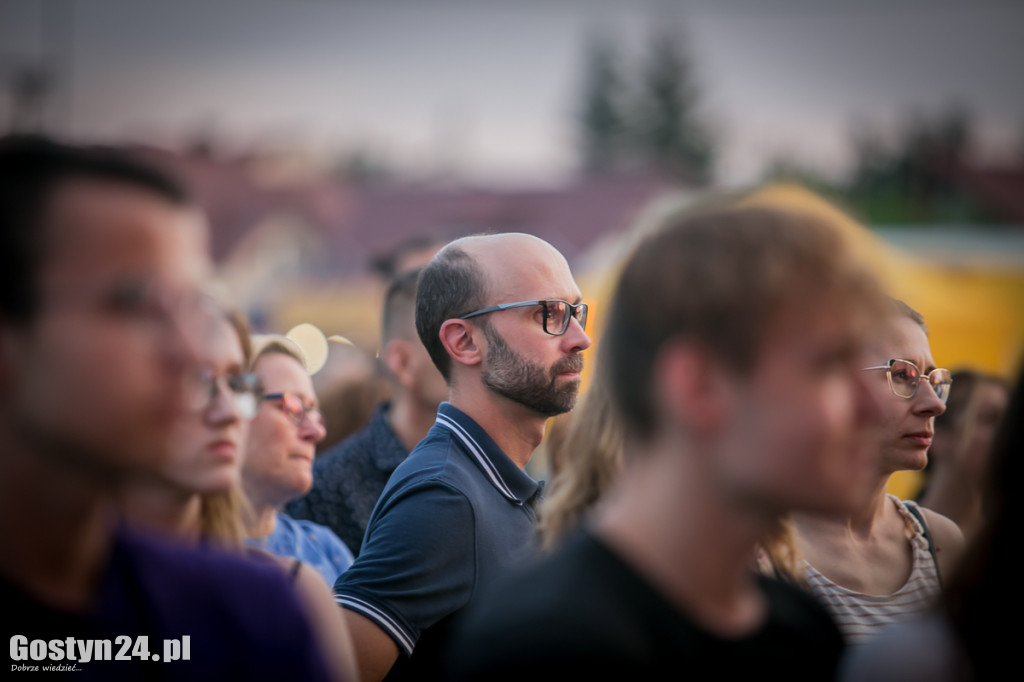 Występ zespołów Maanam Tribute Band oraz Beata i Bajm w Poniecu