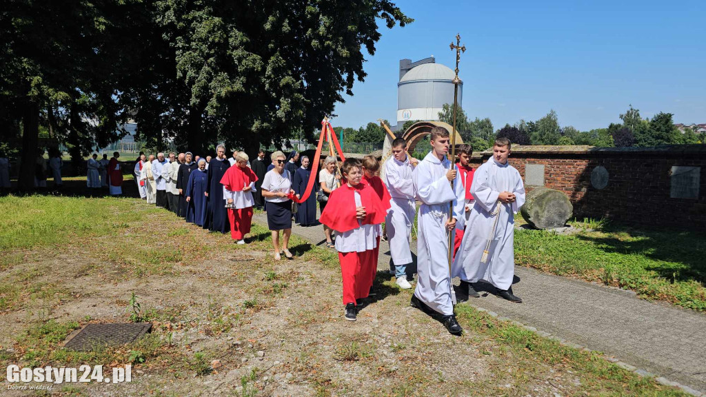 Msza odpustowa, procesja i koncert zespołu Rocal Fuza we Farze