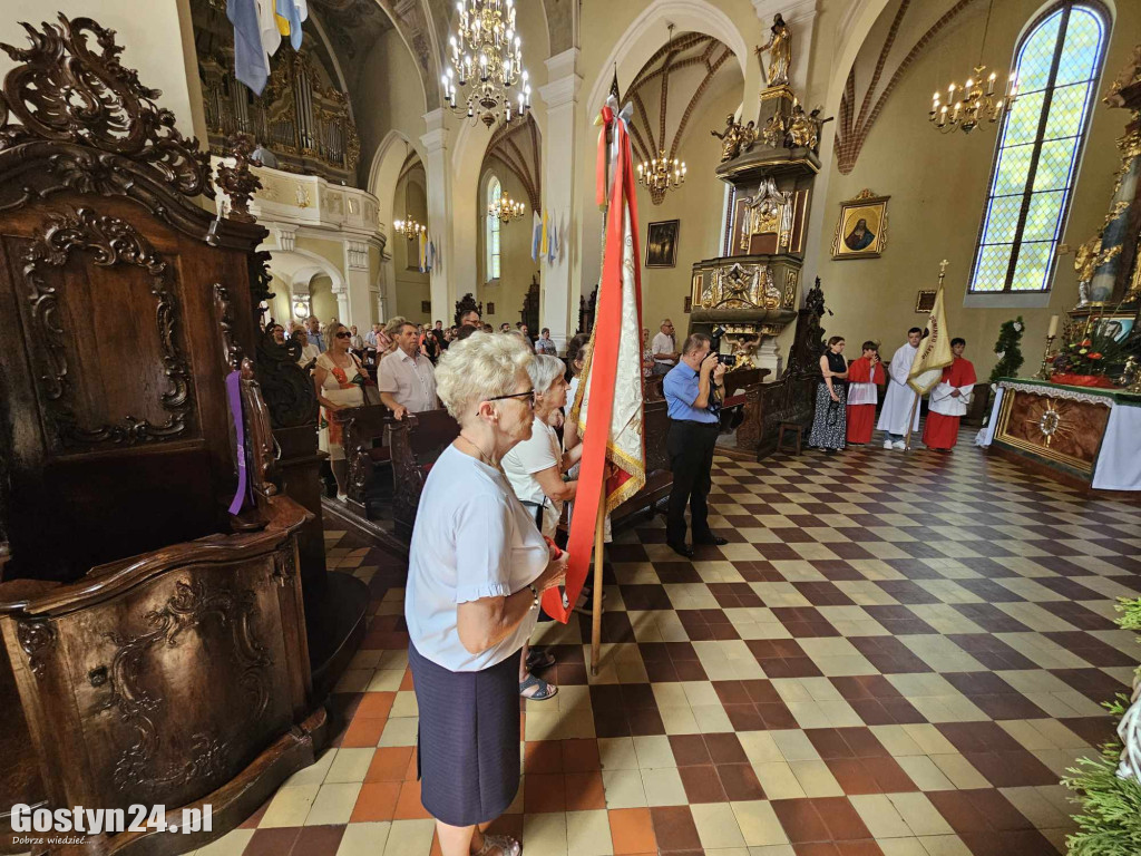 Msza odpustowa, procesja i koncert zespołu Rocal Fuza we Farze