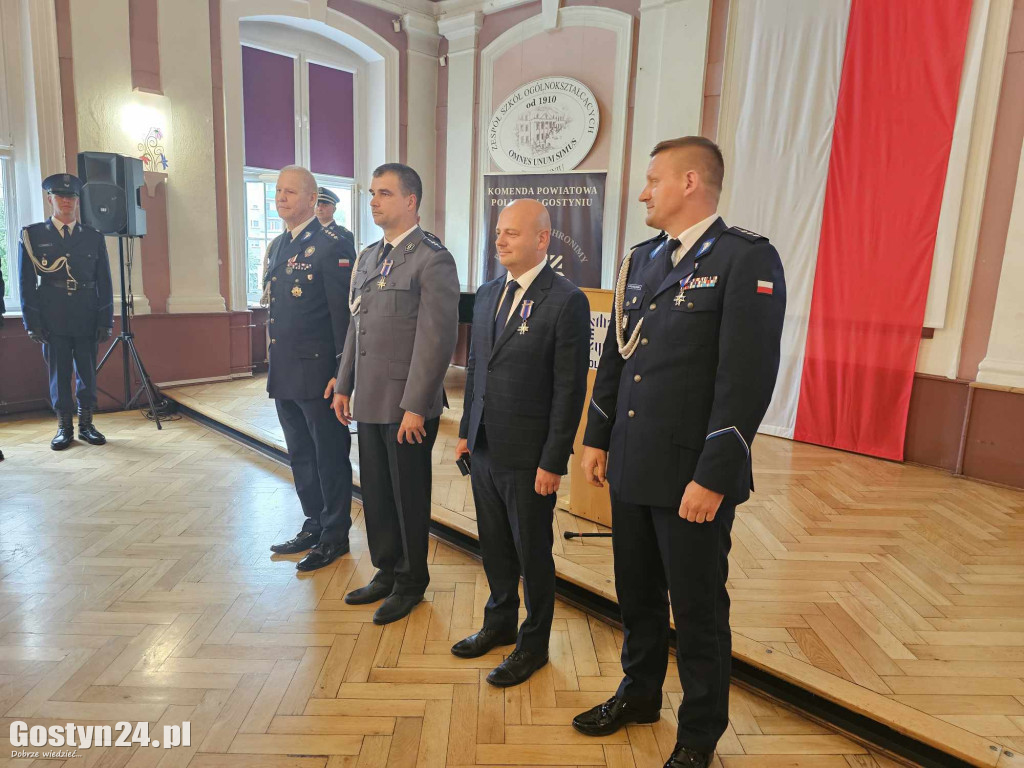 Święto Policji w liceum i piknik przy starostwie