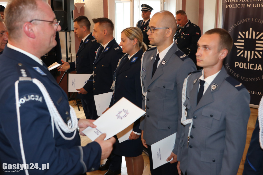 Święto Policji w liceum i piknik przy starostwie