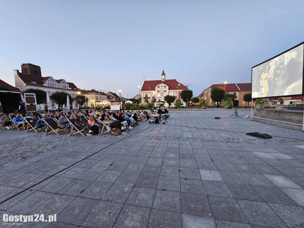 Kino plenerowe na gostyńskim rynku