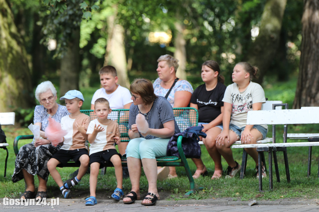 Piknik Rodzinny w parku w Pogorzeli