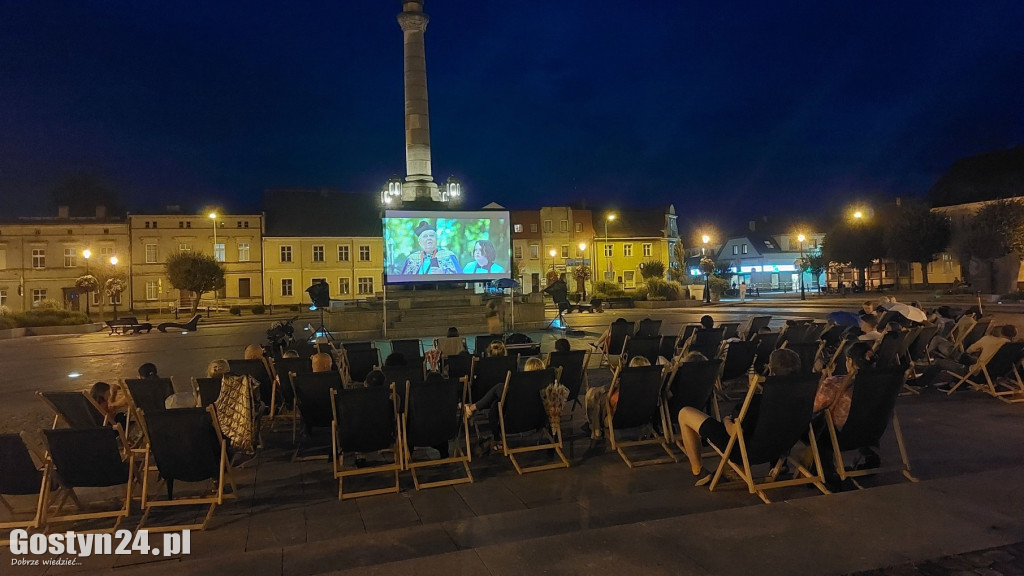 Kino plenerowe na gostyńskim rynku