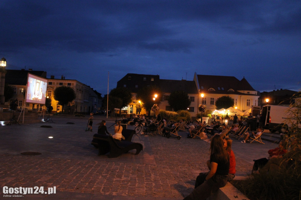 Kino plenerowe na gostyńskim rynku