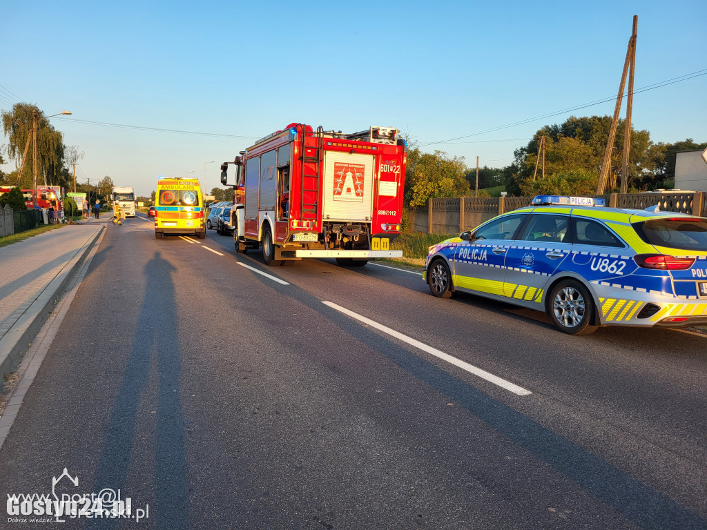 Kolizja dwóch osobówek w sąsiednim powiecie