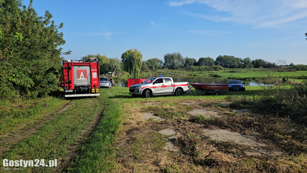 Ciało mężczyzny wyłowione w stawie w Ciołkowie