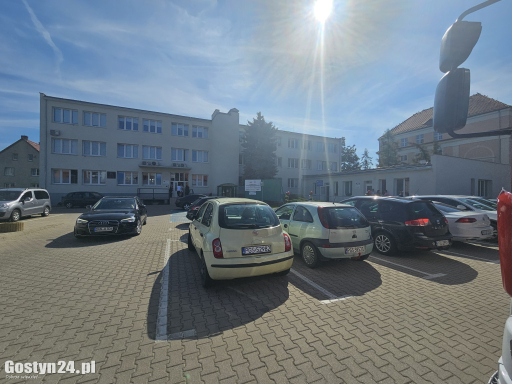 Akcja straży pożarnej i pogotowia gazowego w Gostyniu
