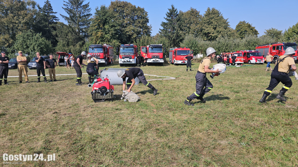 Strażacka bojówka charytatywna w Goli