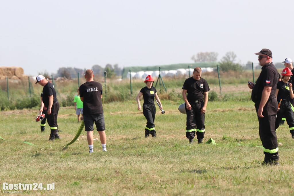 Strażacka bojówka charytatywna w Goli