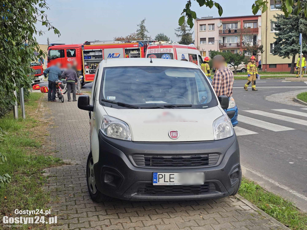 Zderzenie osobówki i motoroweru w Pudliszkach