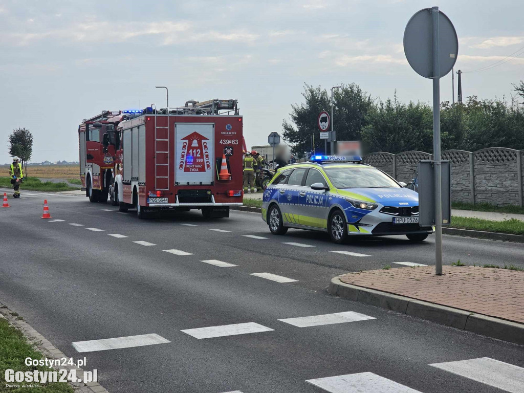 Zderzenie osobówki i motoroweru w Pudliszkach