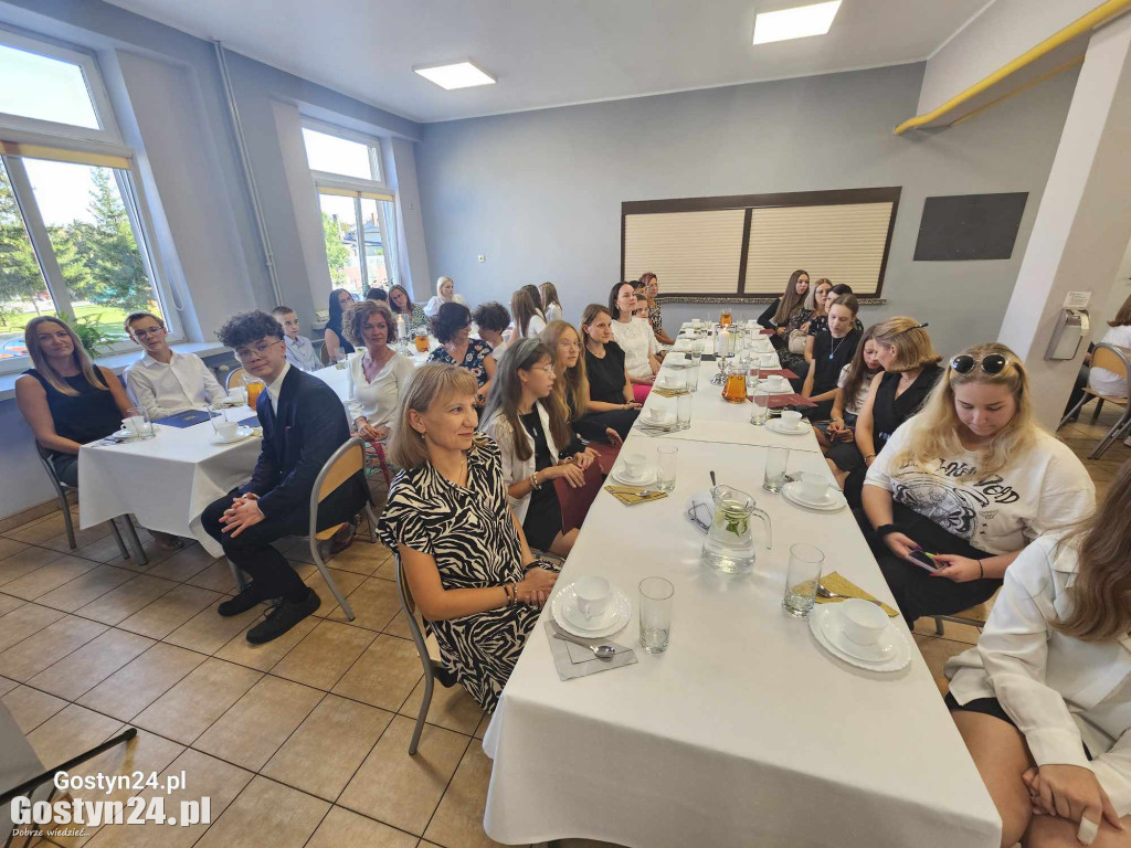 Stypendia dla zdolnych uczniów w gminie Borek Wlkp.