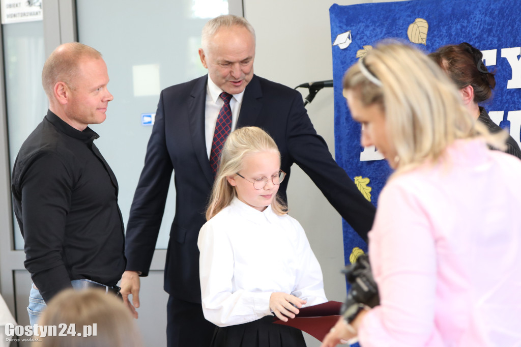 Stypendia dla zdolnych uczniów w gminie Borek Wlkp.
