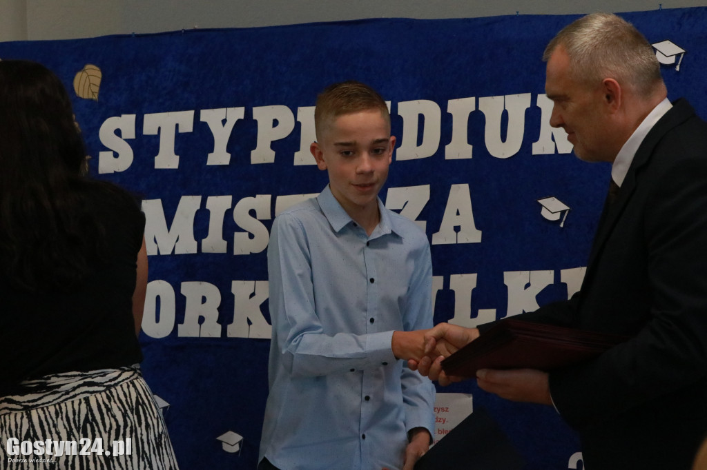 Stypendia dla zdolnych uczniów w gminie Borek Wlkp.