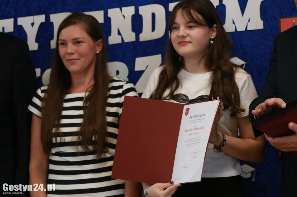 Stypendia dla zdolnych uczniów w gminie Borek Wlkp.