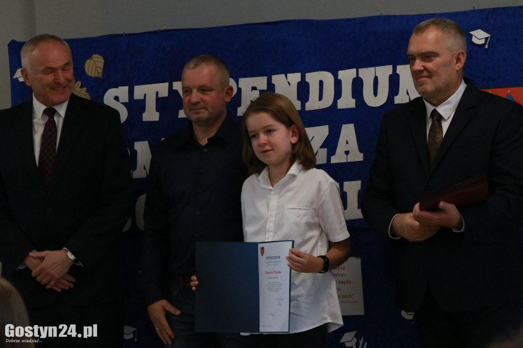 Stypendia dla zdolnych uczniów w gminie Borek Wlkp.