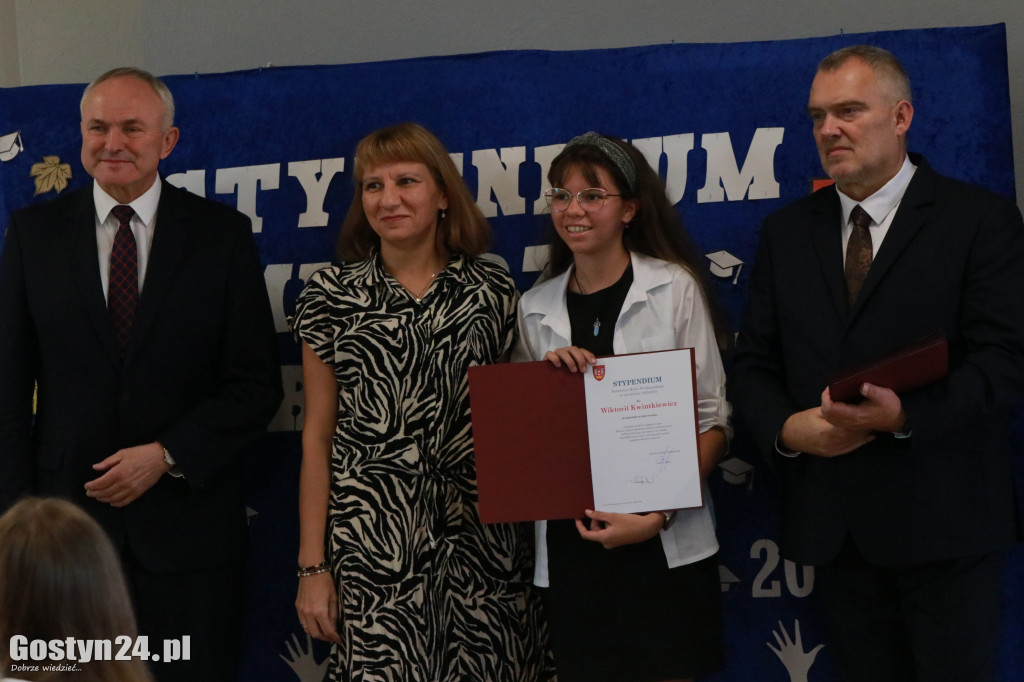 Stypendia dla zdolnych uczniów w gminie Borek Wlkp.