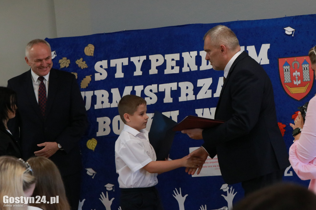 Stypendia dla zdolnych uczniów w gminie Borek Wlkp.