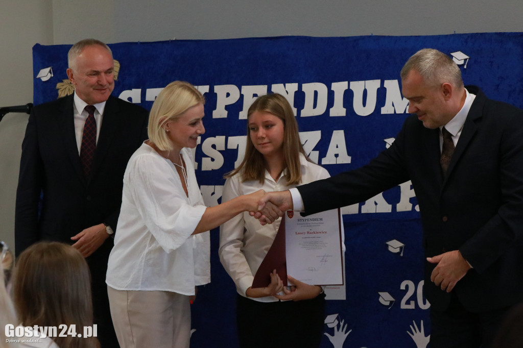 Stypendia dla zdolnych uczniów w gminie Borek Wlkp.