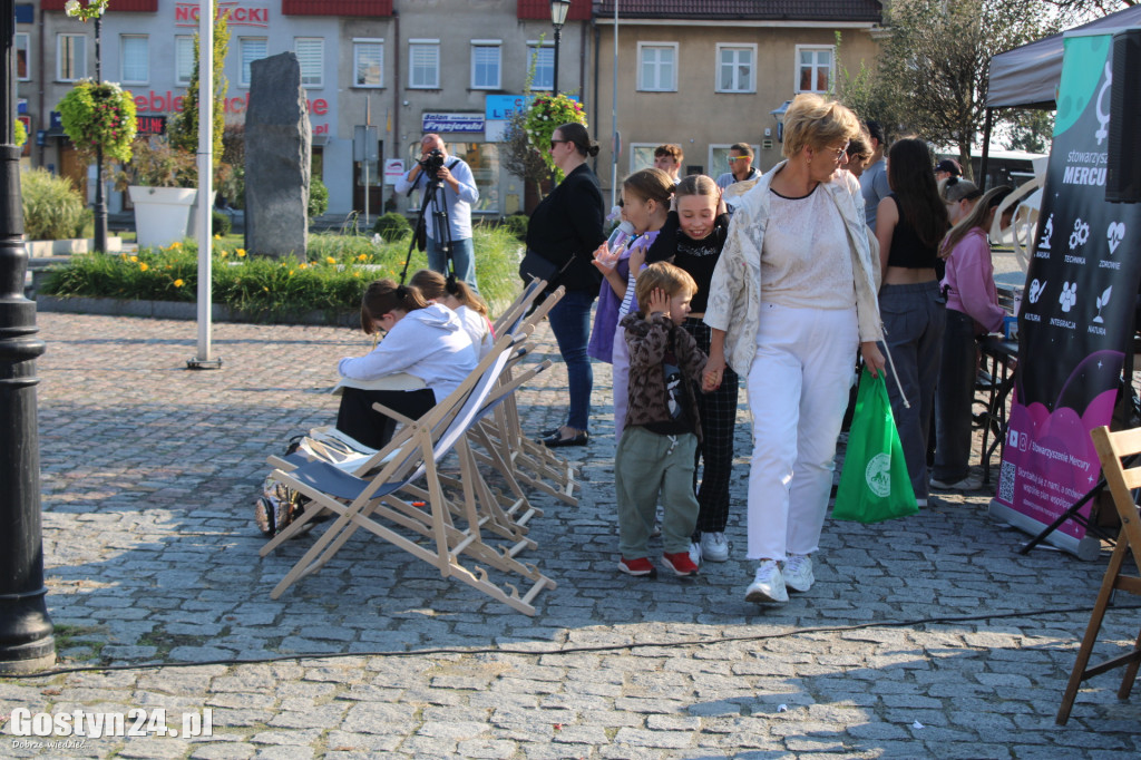 Ekoevent i tańce na gostyńskim rynku