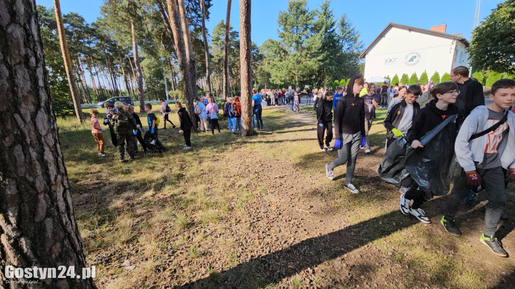 Akcja sprzątanie świata w Piaskach