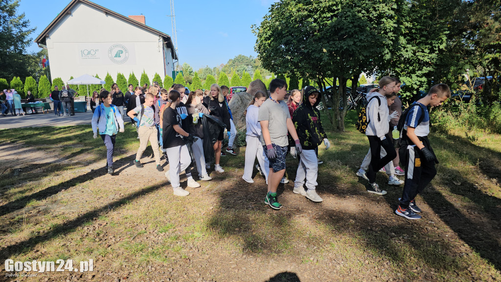 Akcja sprzątanie świata w Piaskach