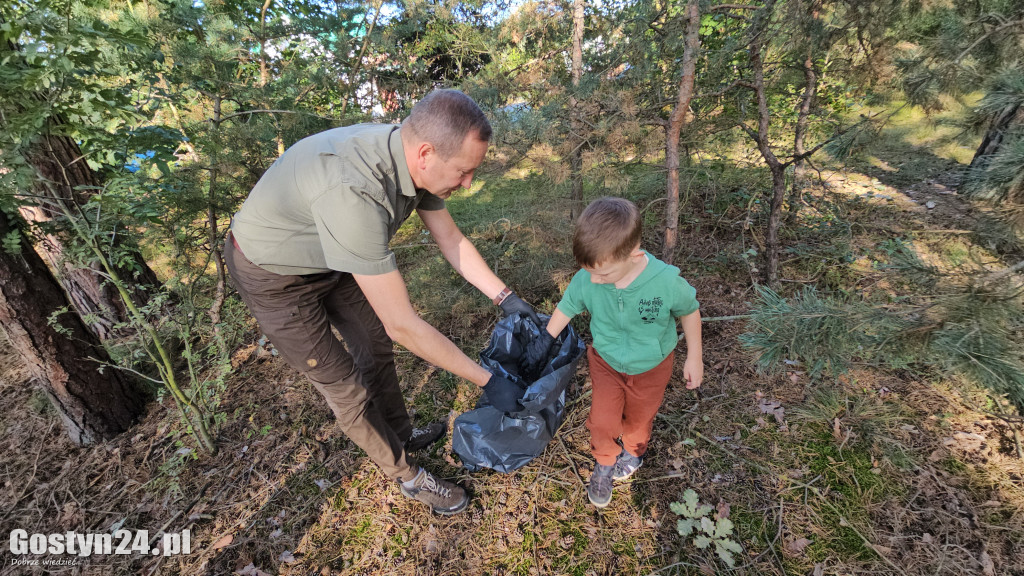 Akcja sprzątanie świata w Piaskach