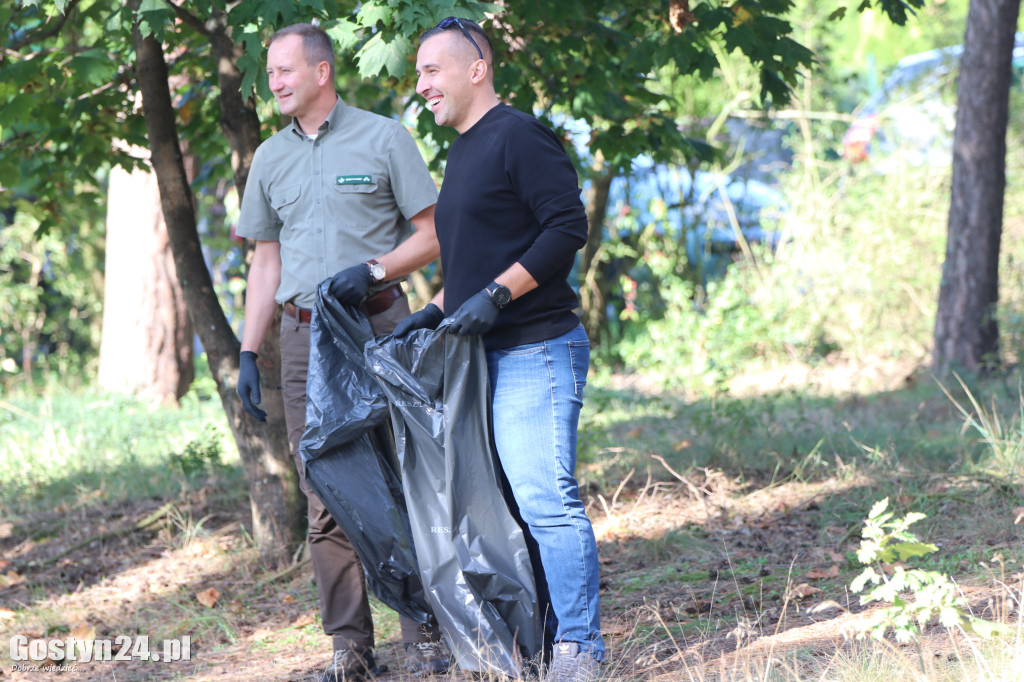 Akcja sprzątanie świata w Piaskach
