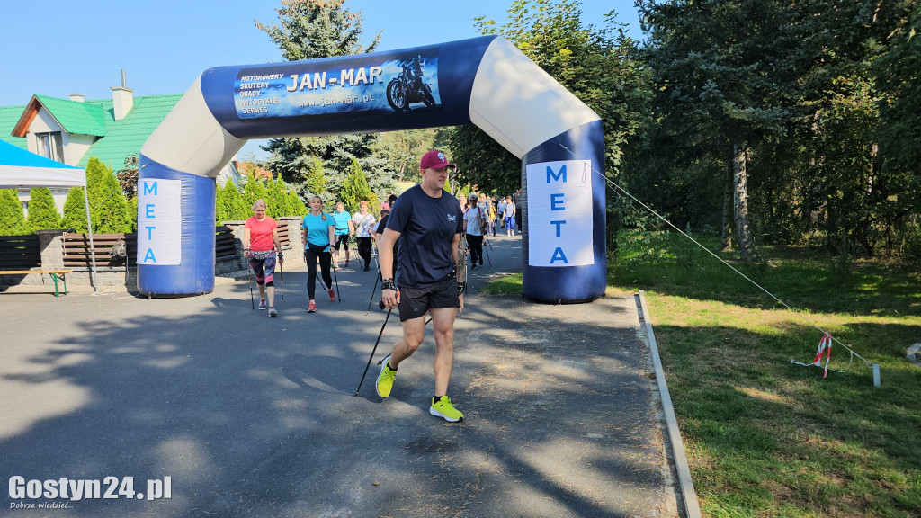 Marsz po Zdrowie z Nordic Walking w Piaskach
