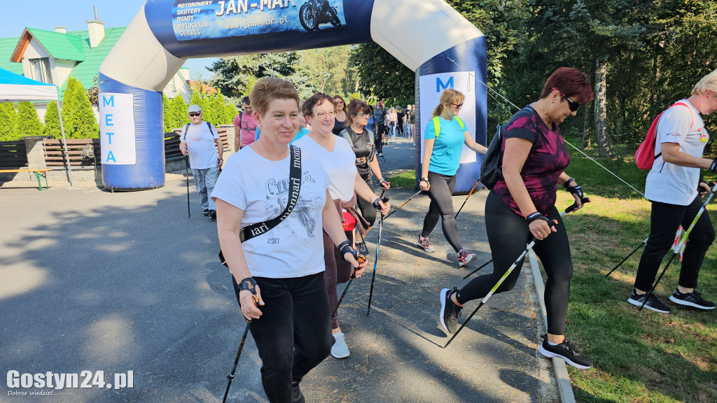 Marsz po Zdrowie z Nordic Walking w Piaskach