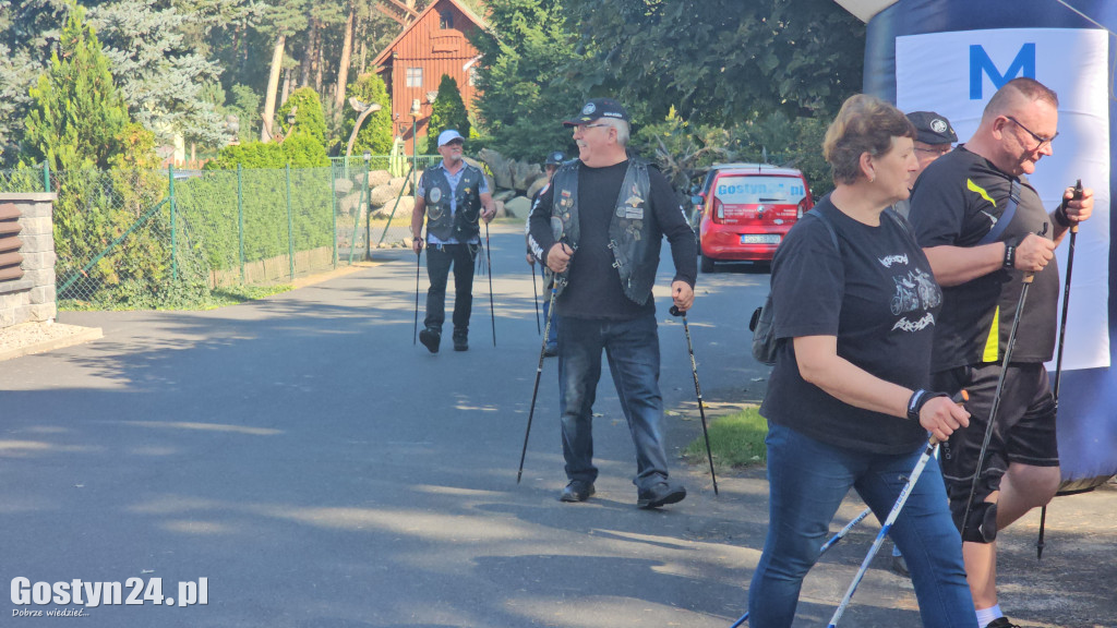 Marsz po Zdrowie z Nordic Walking w Piaskach
