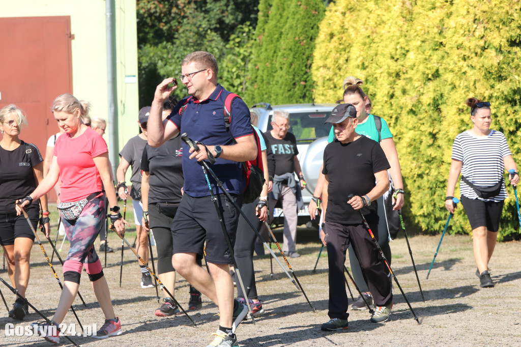 Marsz po Zdrowie z Nordic Walking w Piaskach
