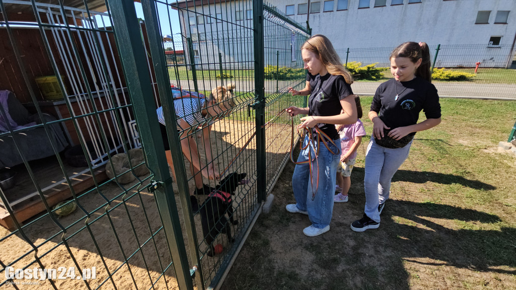 Drzwi otwarte w Przytulisku w Poniecu