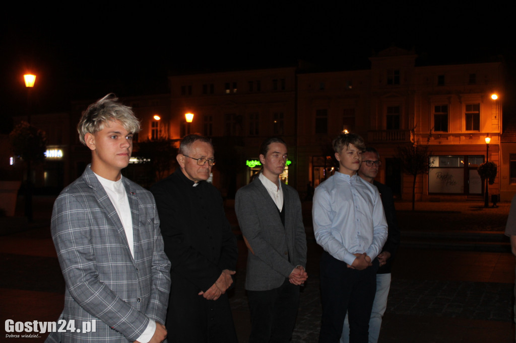 Uroczystość na gostyńskim rynku