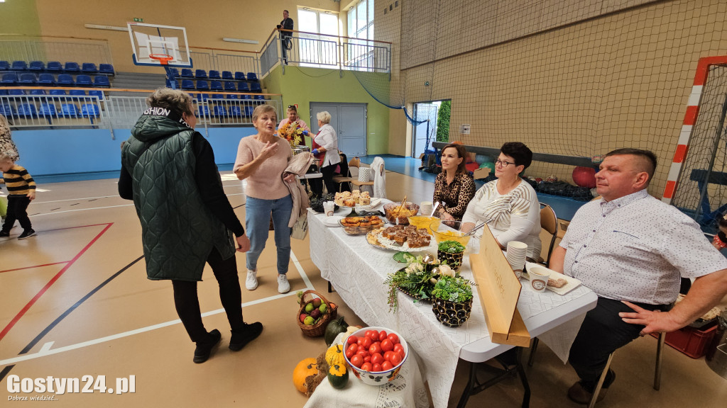 Przegląd kulinarny KGW Dary Jesieni w Pępowie