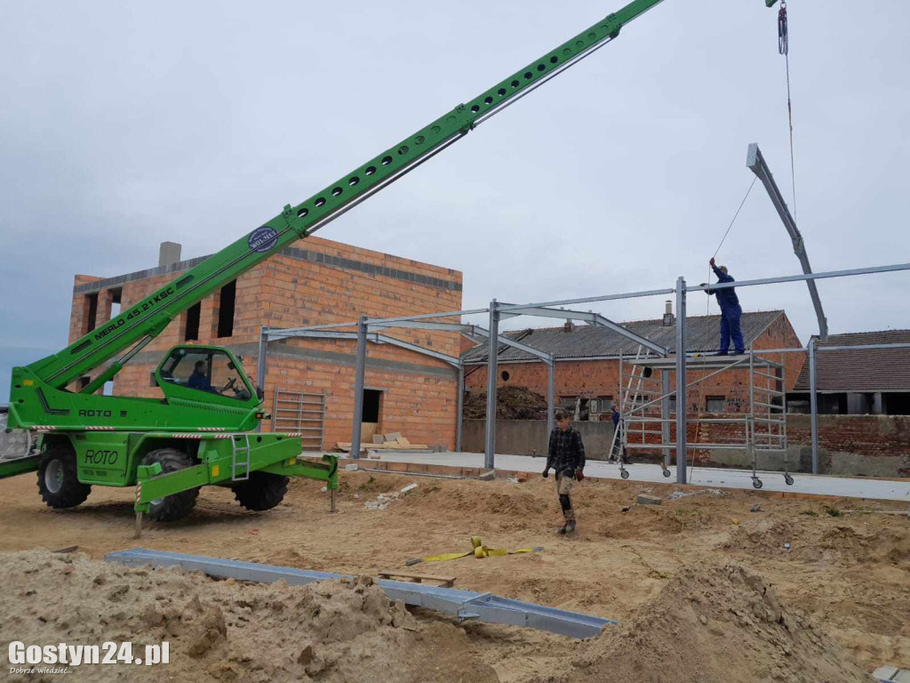 Stalowe konstrukcje. Klucz do sukcesu w budownictwie przemysłowym