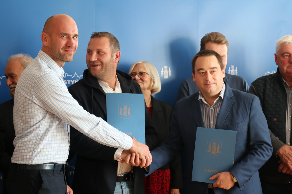 Podpisanie umowy na zieloną rewolucję w Gostyniu