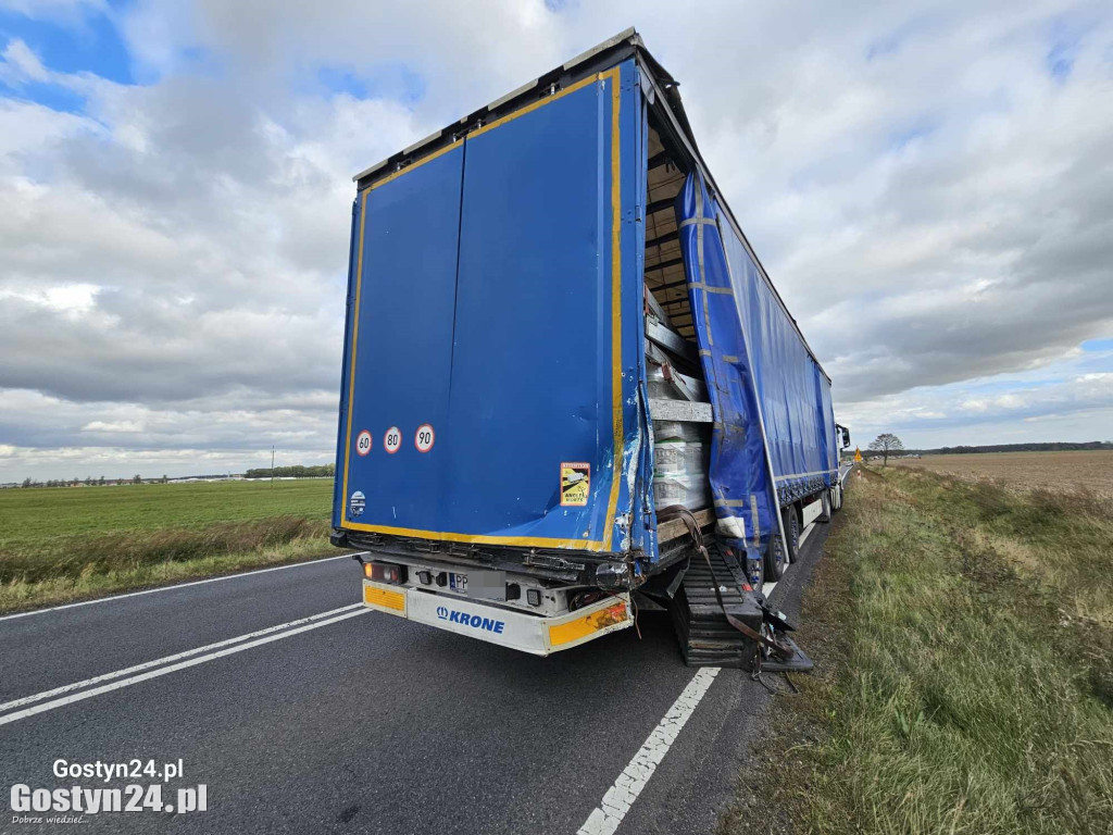 Zderzenie dwóch ciężarówek na DK12 pomiędzy Gola a Płaczkowem