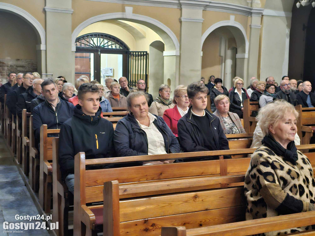 Koncert organowy w kościele w Pępowie