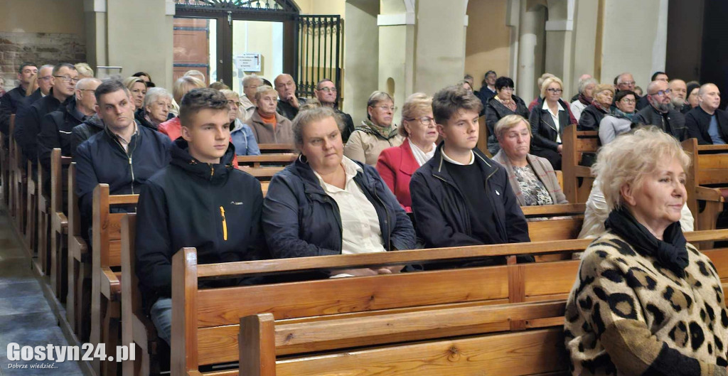 Koncert organowy w kościele w Pępowie