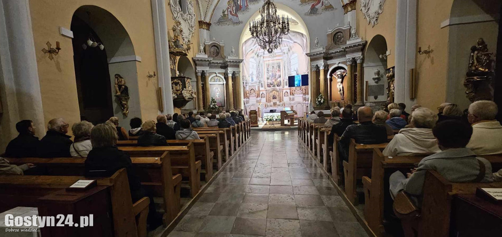 Koncert organowy w kościele w Pępowie