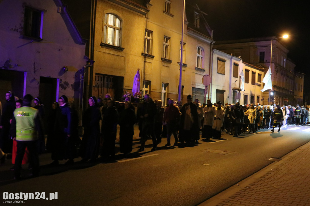 Ostatnia procesja fatimska przeszła ulicami Gostynia