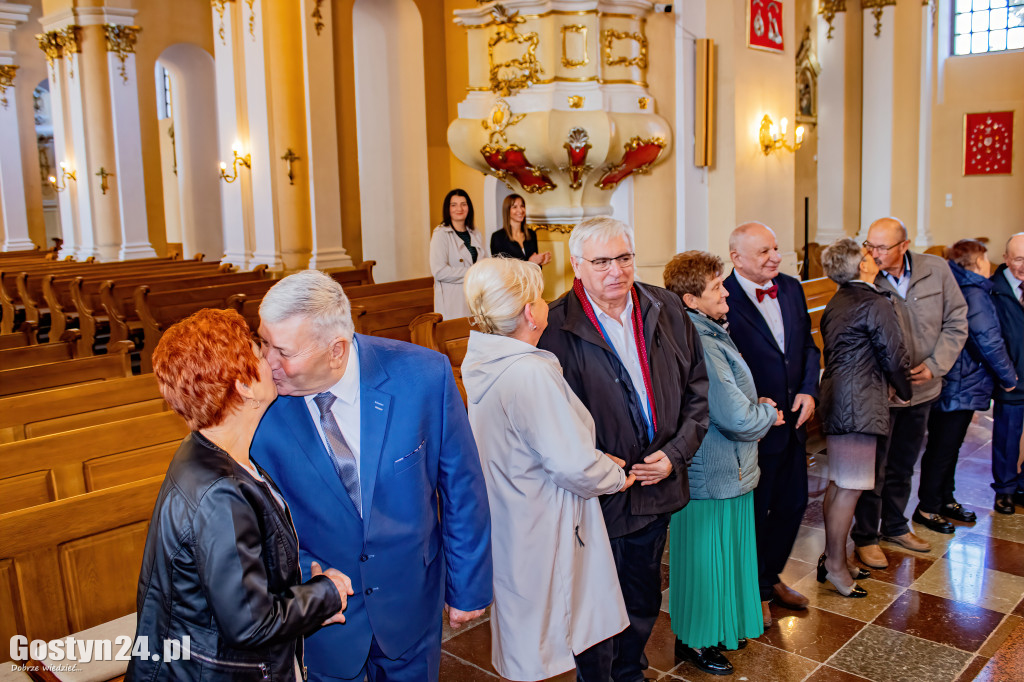 Każda z tych par może być żywym przykładem wytrwałości i wzajemnej miłości